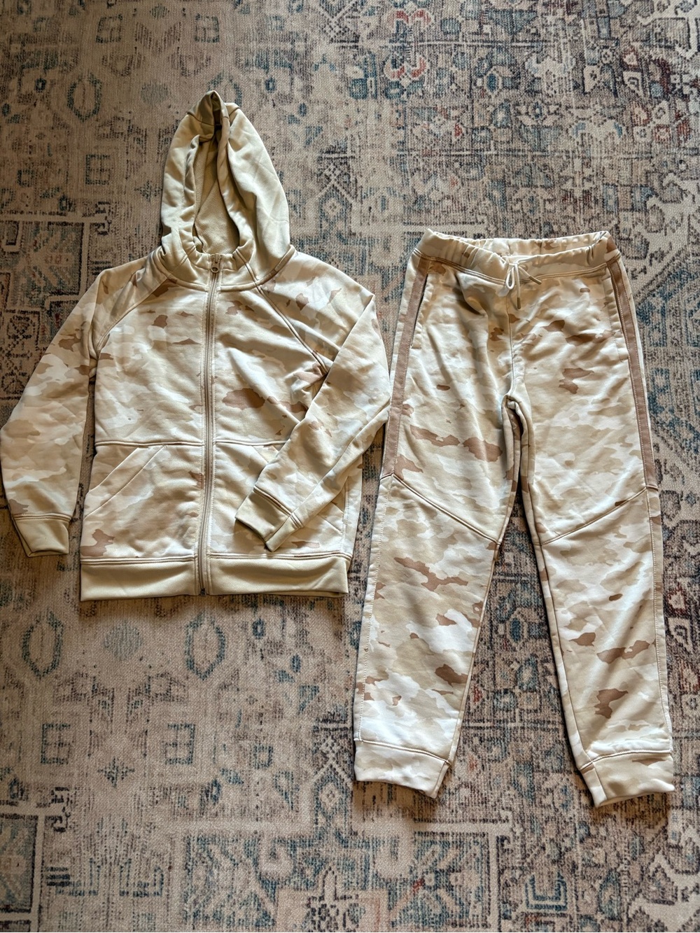 Carters Camo activewear set, boys 8